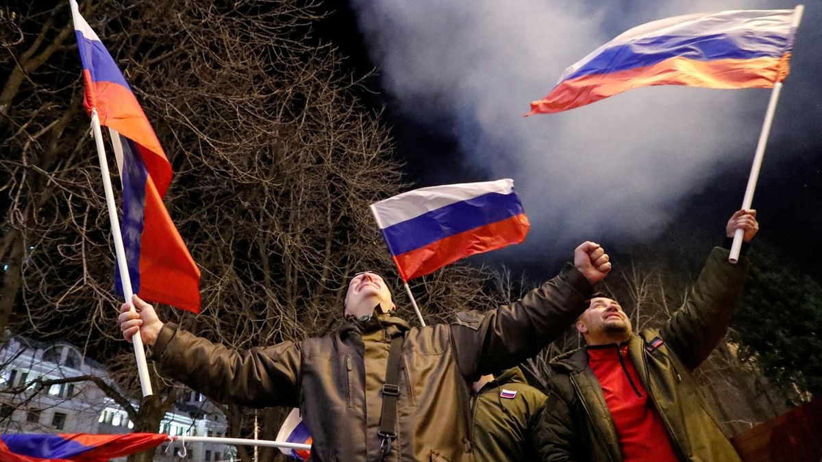 Analytik Lebduška: Útok na jinou část Ukrajiny by byl pro Rusko nebezpečný, vyloučit se ale nedá